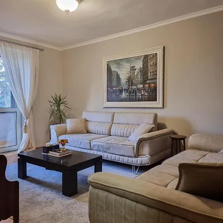 Center Cozy Apartment