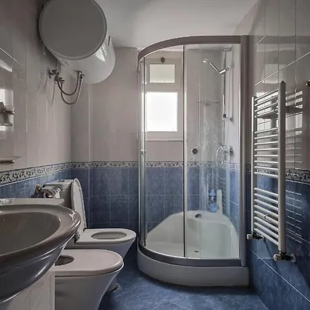 Center Cozy Apartamento Tirana